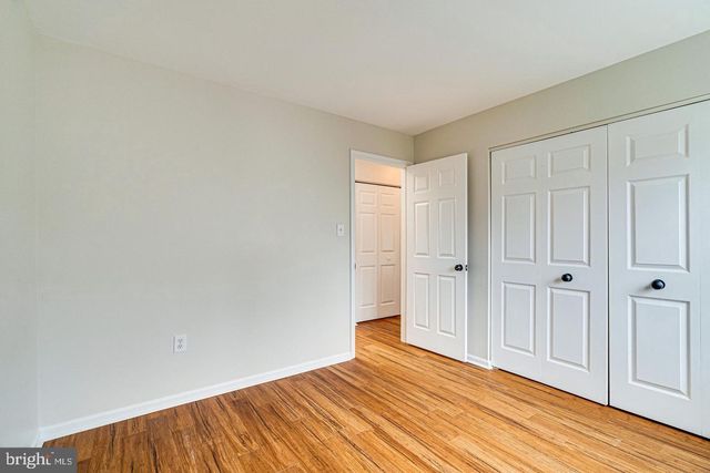 3022 DOWER HOUSE DR, Herndon, VA 20171