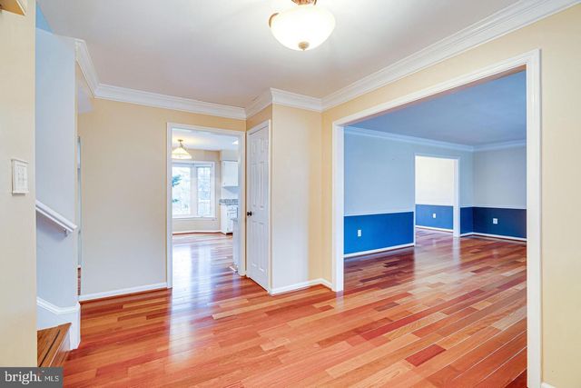 3022 DOWER HOUSE DR, Herndon, VA 20171