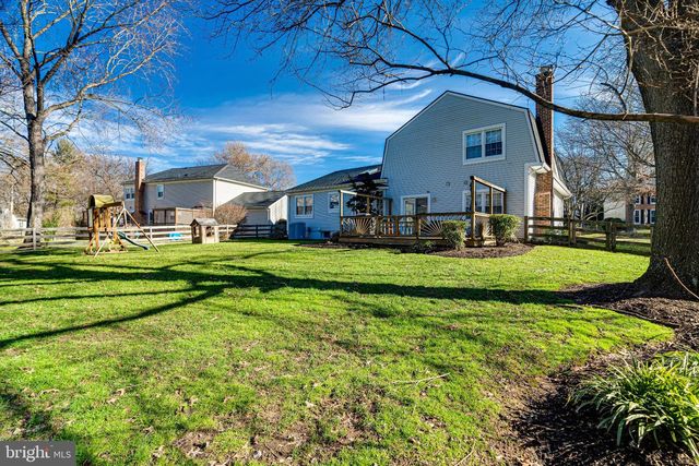 3022 DOWER HOUSE DR, Herndon, VA 20171