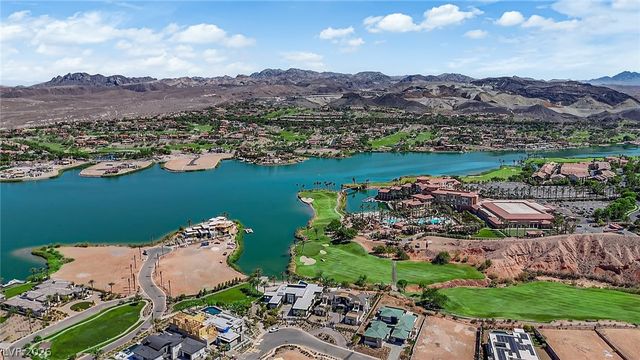16 Canyon Shores Place, Henderson, NV 89011