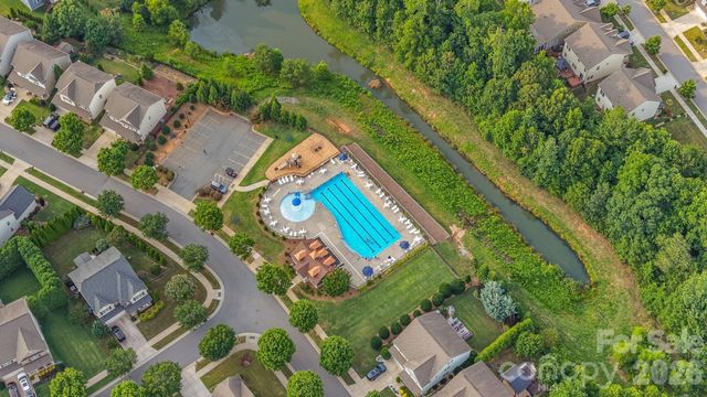 144 Blossom Ridge Drive, Mooresville, NC 28117