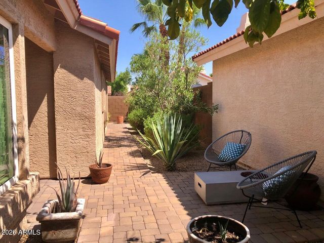8828 E RIVIERA Drive, Scottsdale, AZ 85260