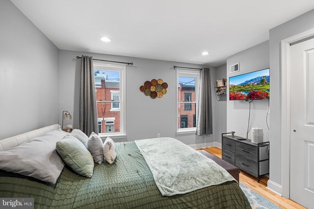 2038 PIERCE ST, Philadelphia, PA 19145