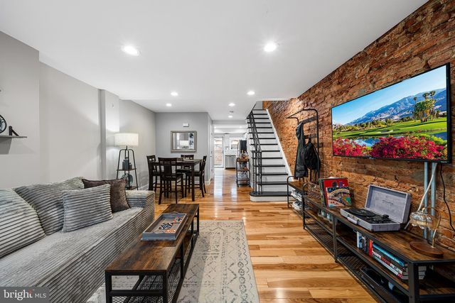 2038 PIERCE ST, Philadelphia, PA 19145