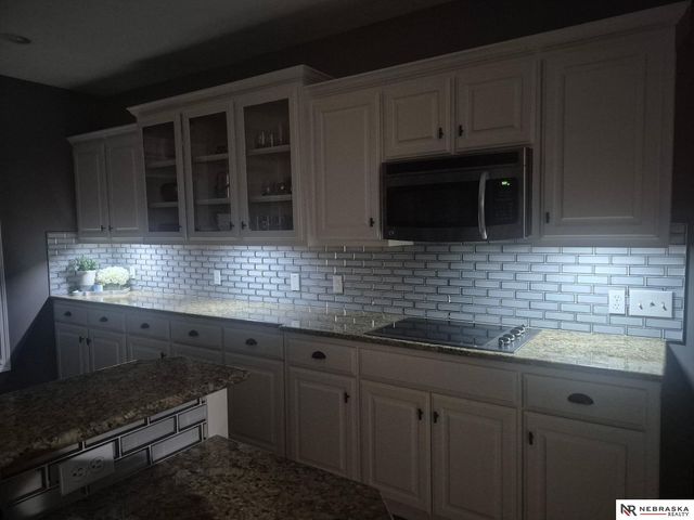 6711 S 185th Avenue, Omaha, NE 68135