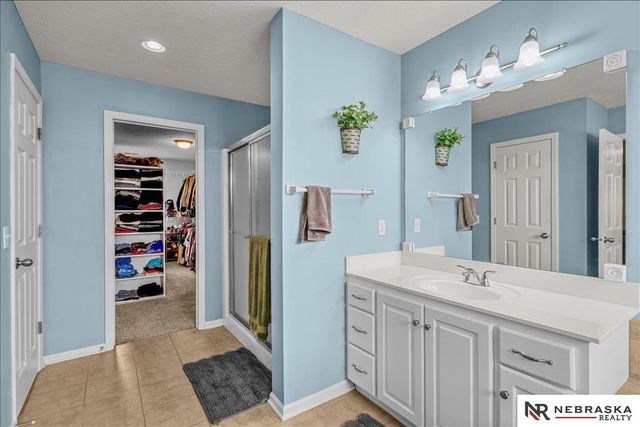 6711 S 185th Avenue, Omaha, NE 68135