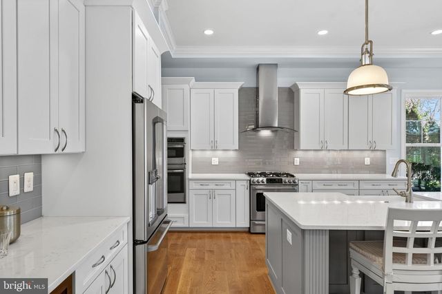 3105 OLIN DR, Falls Church, VA 22044