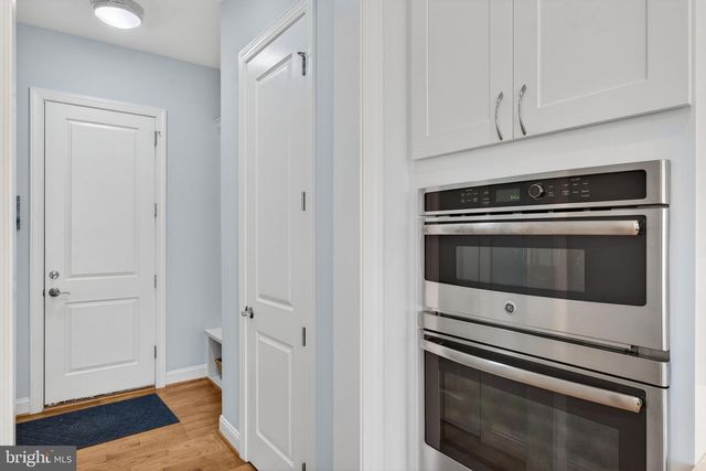 3105 OLIN DR, Falls Church, VA 22044