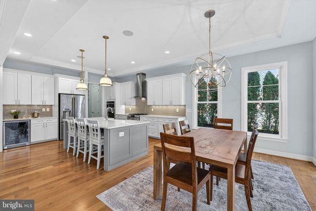 3105 OLIN DR, Falls Church, VA 22044