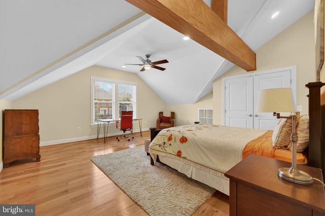 3105 OLIN DR, Falls Church, VA 22044