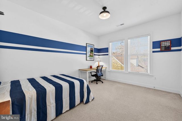 3105 OLIN DR, Falls Church, VA 22044