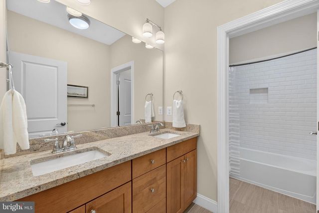 3105 OLIN DR, Falls Church, VA 22044