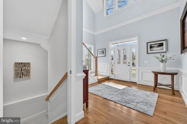 3105 OLIN DR, Falls Church, VA 22044