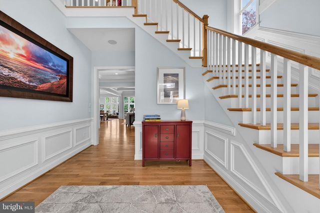 3105 OLIN DR, Falls Church, VA 22044