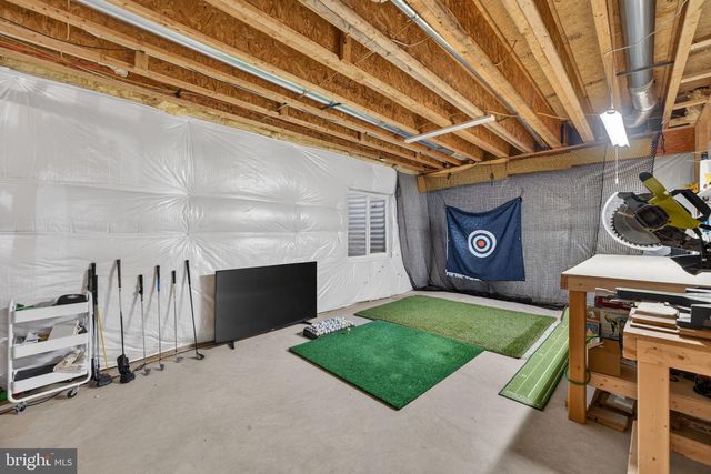 3105 OLIN DR, Falls Church, VA 22044