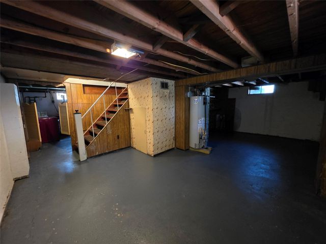 2352 FAIRMOUNT Parkway, Erie, PA 16510