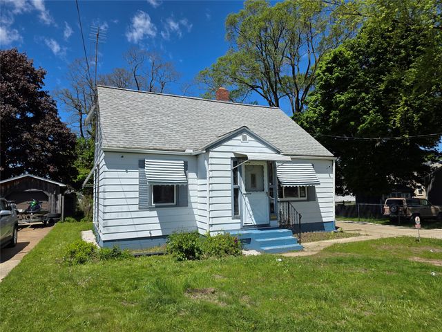 2352 FAIRMOUNT Parkway, Erie, PA 16510