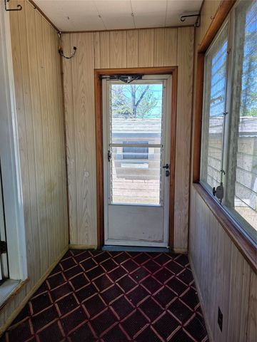 2352 FAIRMOUNT Parkway, Erie, PA 16510