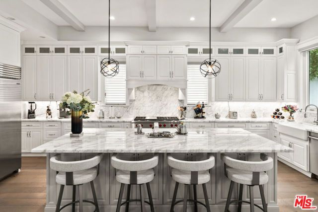 592 30th Street, Manhattan Beach, CA 90266