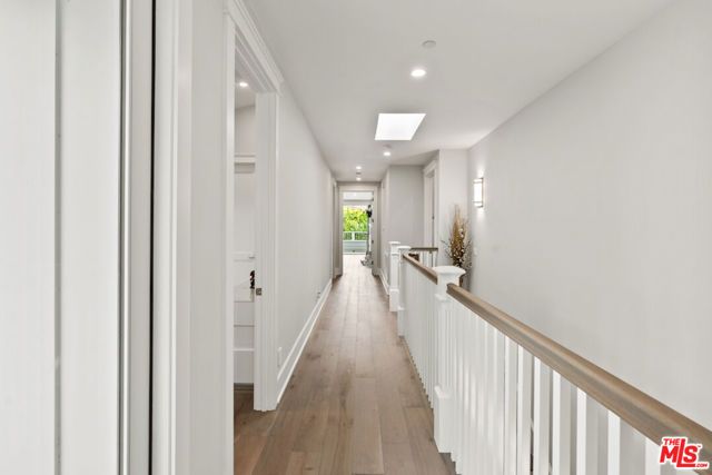 592 30th Street, Manhattan Beach, CA 90266