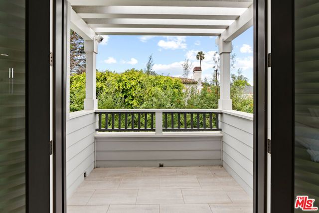 592 30th Street, Manhattan Beach, CA 90266