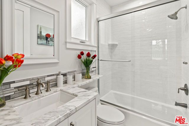 592 30th Street, Manhattan Beach, CA 90266
