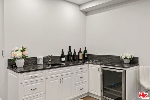 592 30th Street, Manhattan Beach, CA 90266