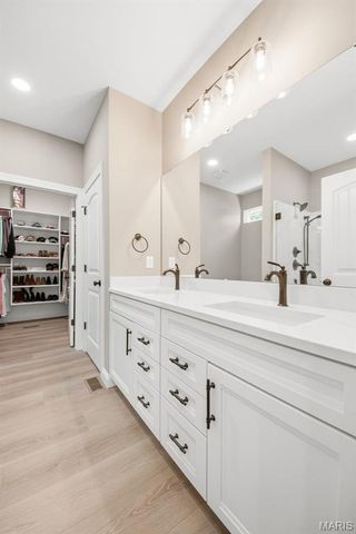 442 Shady Trail Drive, Troy, MO 63379