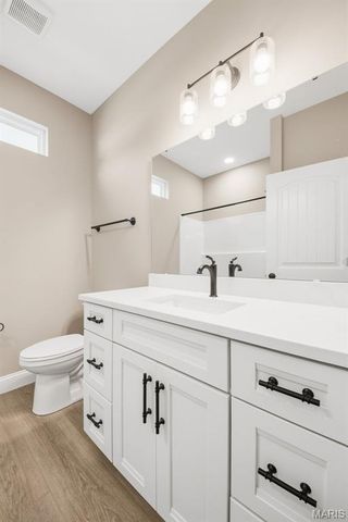 442 Shady Trail Drive, Troy, MO 63379