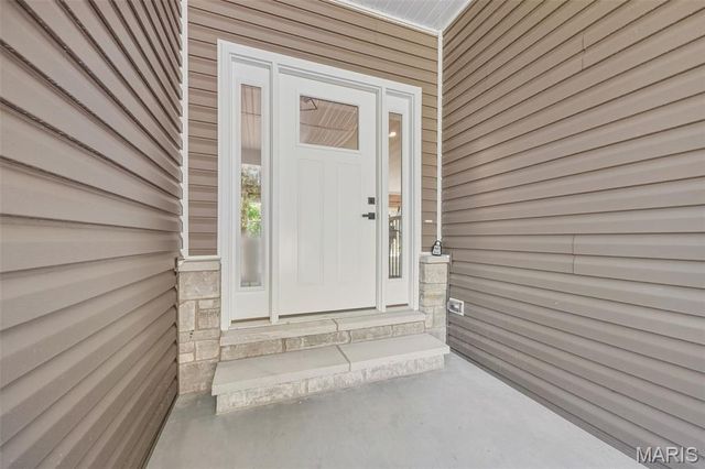 442 Shady Trail Drive, Troy, MO 63379