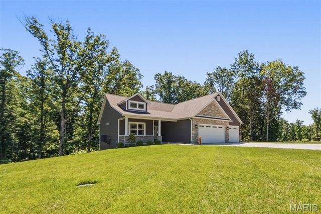 442 Shady Trail Drive, Troy, MO 63379