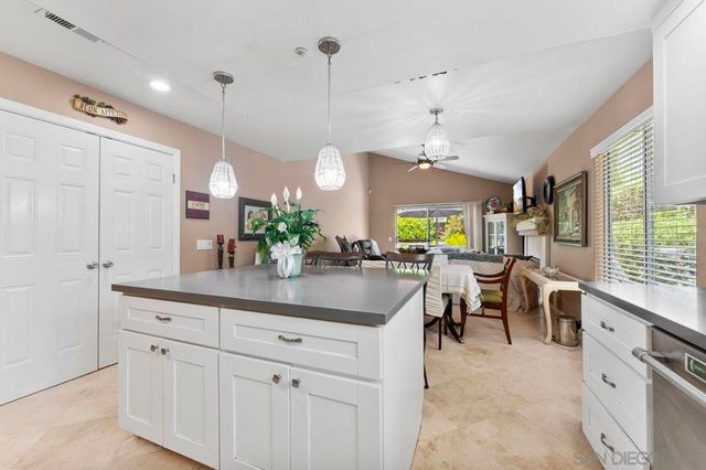 9942 Theresa Ln, Santee, CA 92071