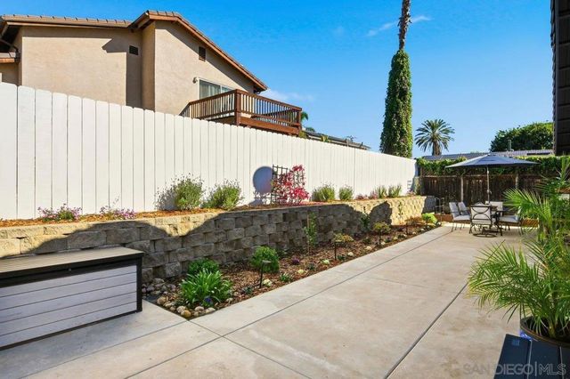 9942 Theresa Ln, Santee, CA 92071