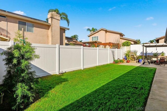 9942 Theresa Ln, Santee, CA 92071