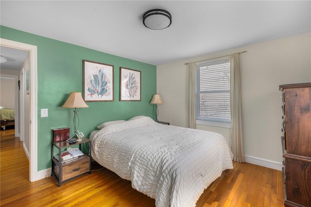 55 Mayflower Drive, Cranston, RI 02905