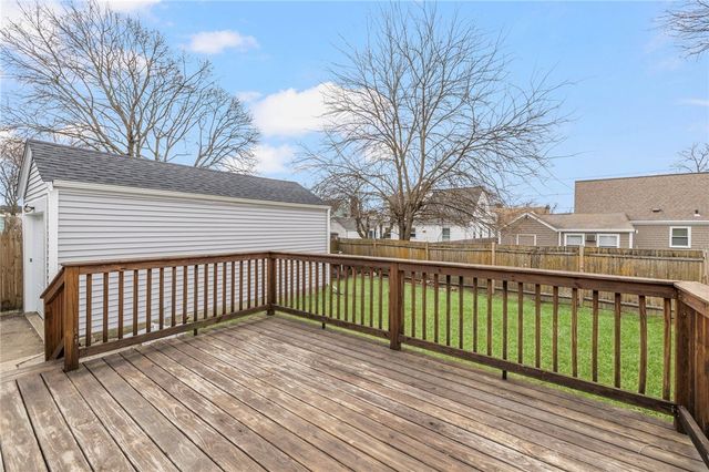 55 Mayflower Drive, Cranston, RI 02905