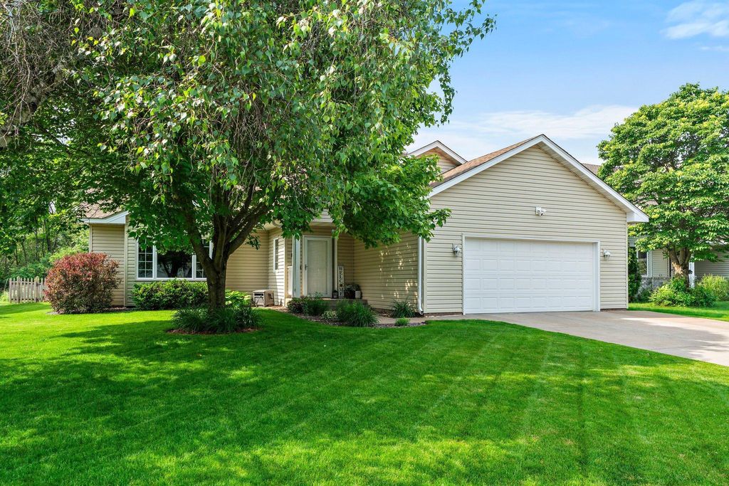 174 Egret Lane, Lino Lakes, MN 55014