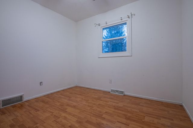 5550 Evergreen Avenue, Portage, IN 46368