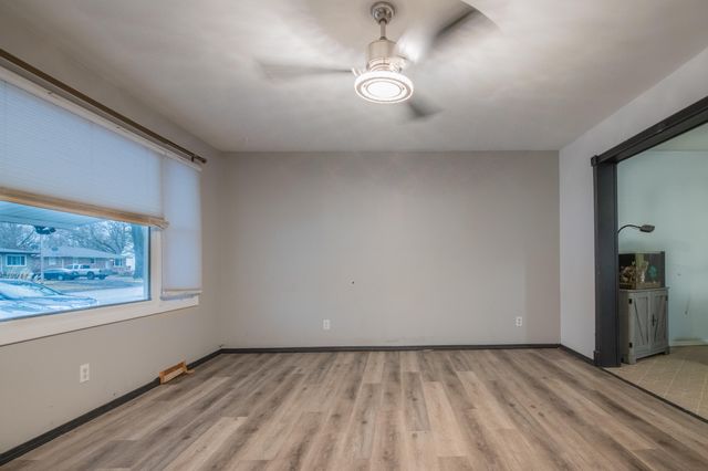 5550 Evergreen Avenue, Portage, IN 46368