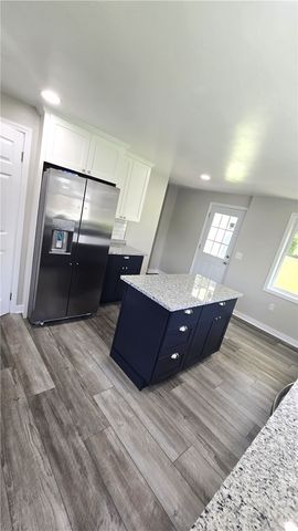 820 4th St, Oakmont, PA 15139