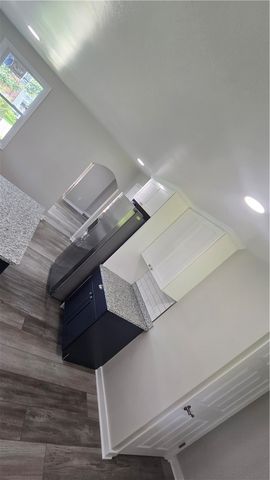 820 4th St, Oakmont, PA 15139