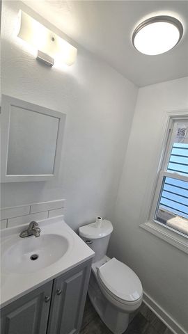 820 4th St, Oakmont, PA 15139