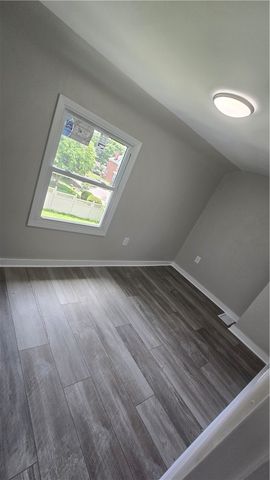 820 4th St, Oakmont, PA 15139