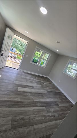 820 4th St, Oakmont, PA 15139