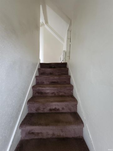 2431 Fox Avenue, Fort Wayne, IN 46807