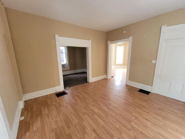 2431 Fox Avenue, Fort Wayne, IN 46807