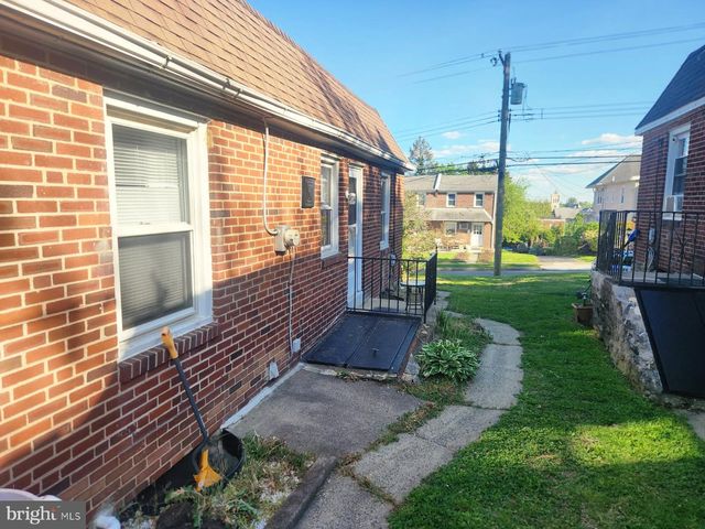 3411 BERKLEY AVE, Drexel Hill, PA 19026