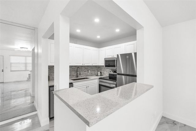 242 Tilford L L, Deerfield Beach, FL 33442