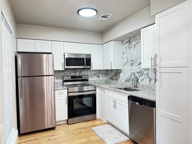 9833 Walnut Street 106, Dallas, TX 75243