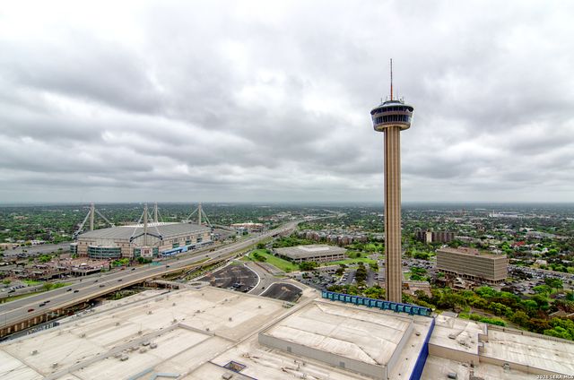 610 E Market St Unit 3017, San Antonio, TX 78205